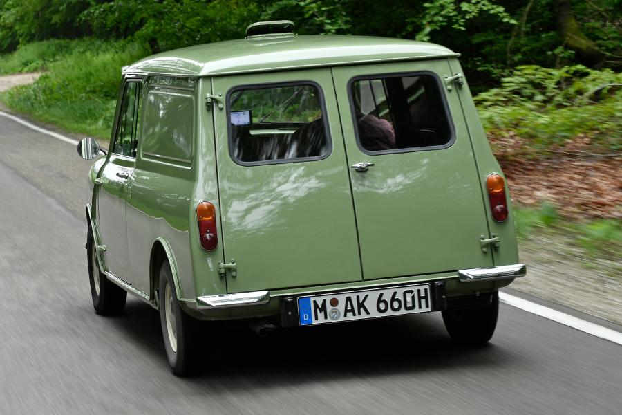  Austin Mini Van (ADO15) 1960 года  (фото 30 из 30)